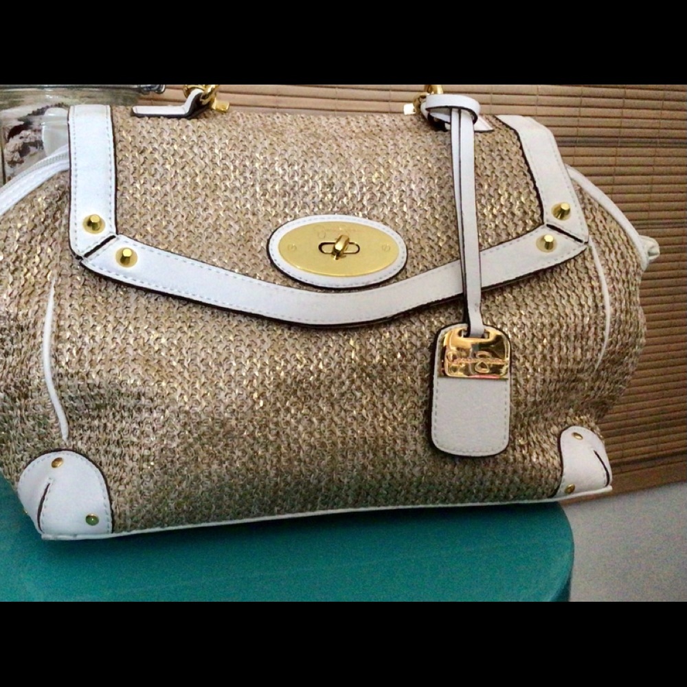 Jessica Simpson GREAT GIFT!! adjustable strap for comfort. - Picture 5 of 16